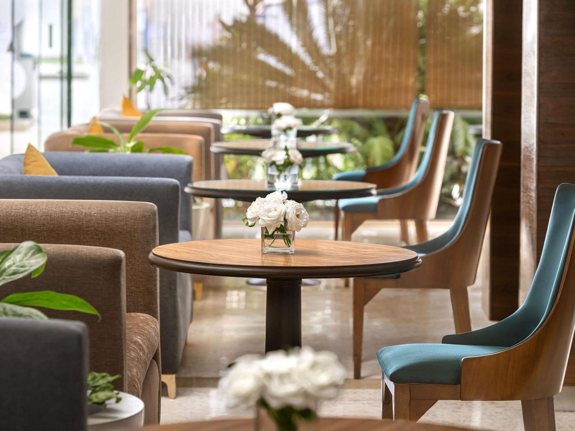 Hotel Novotel Airport Kair