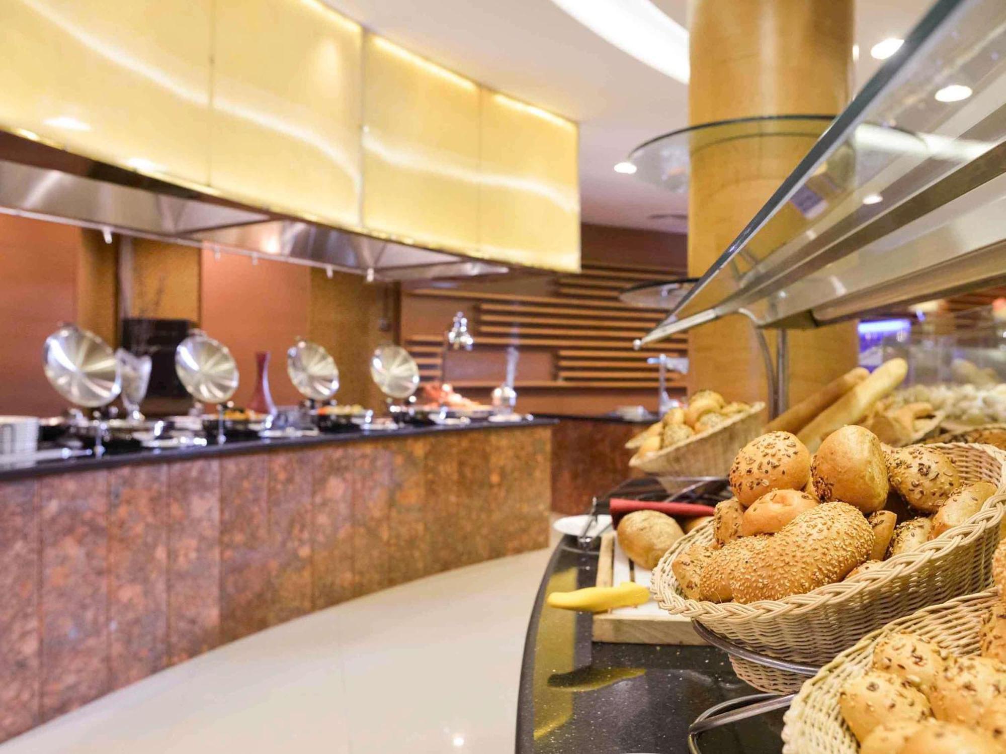Novotel Airport 4* Il Cairo