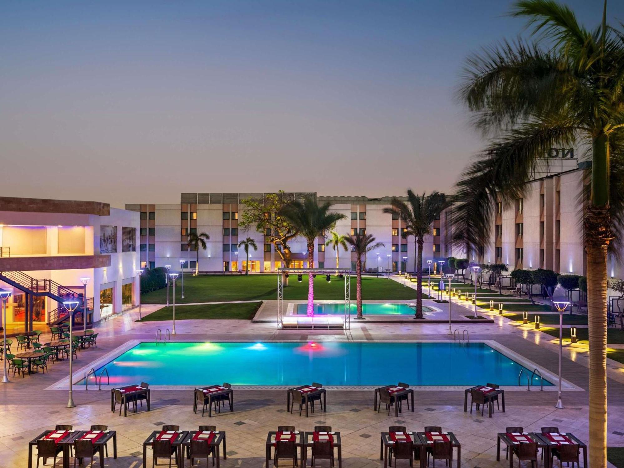 Novotel Airport 4* Il Cairo