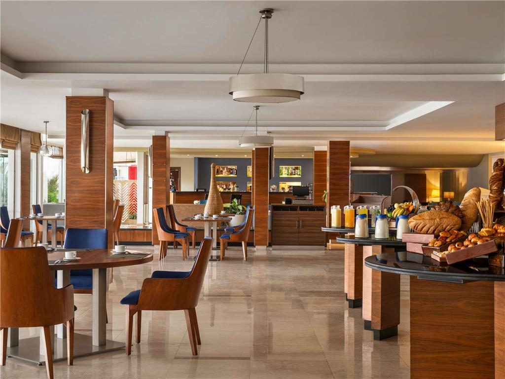 Novotel Airport Hotel