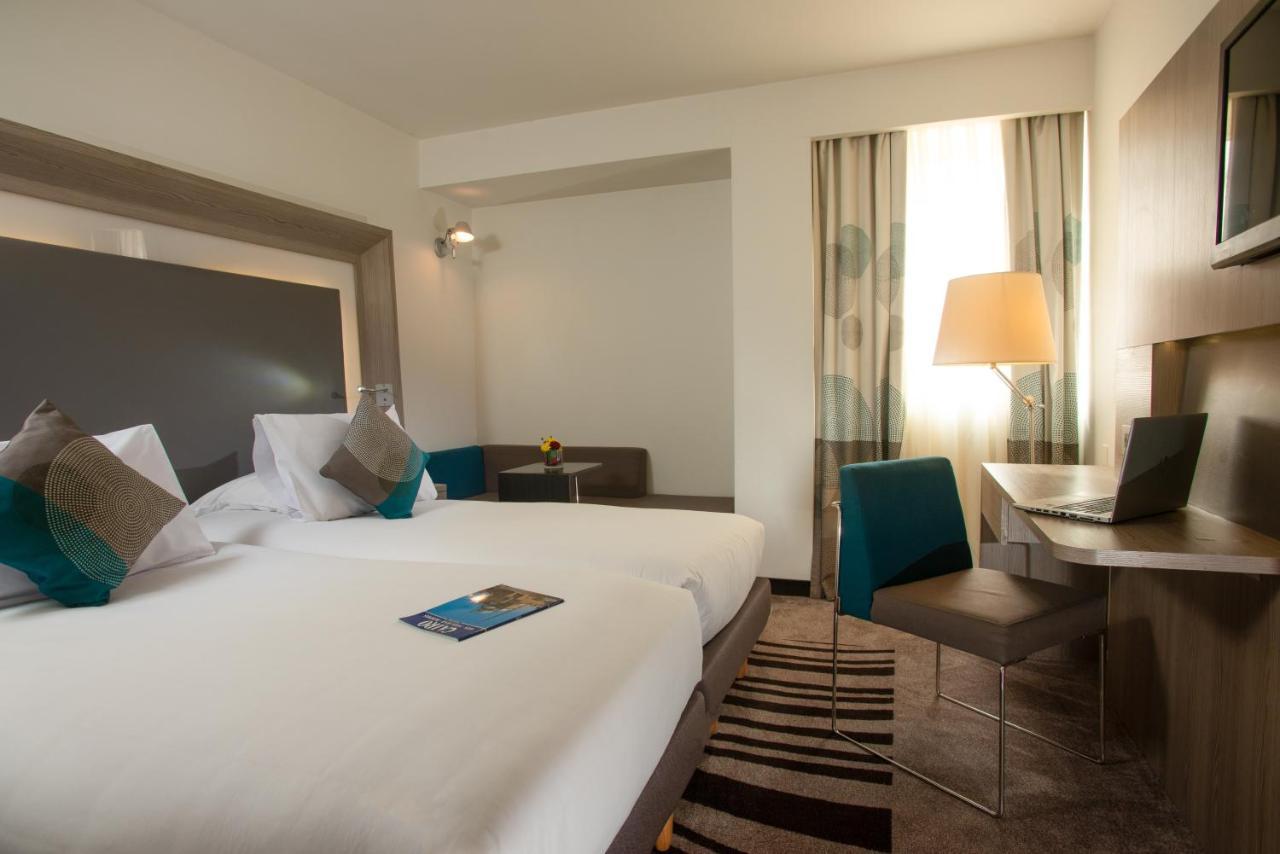 Отель Novotel Airport Каир