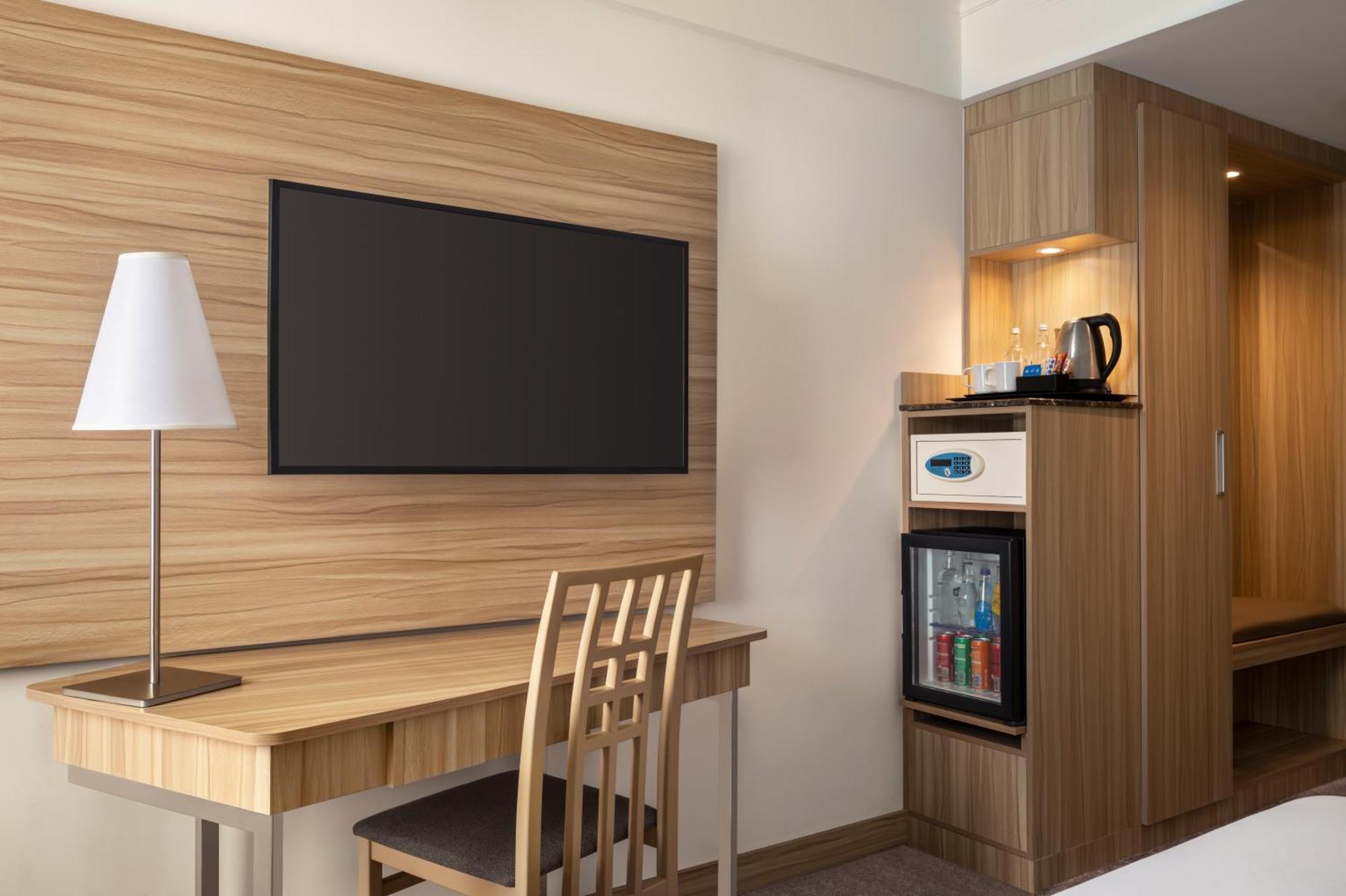 Готель Novotel Airport Каїр
