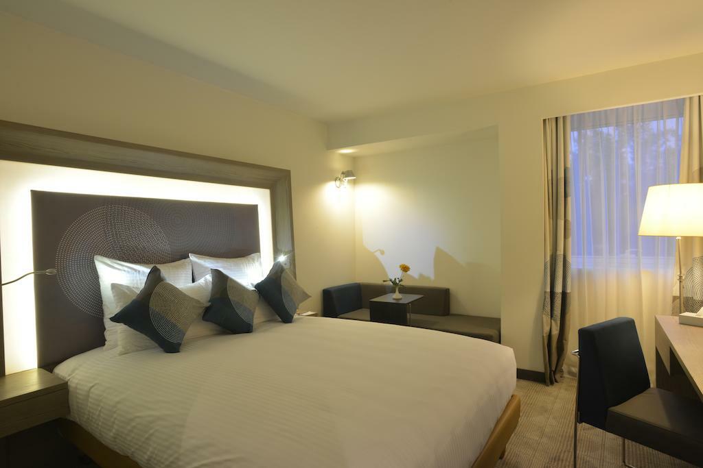 Готель Novotel Airport Каїр